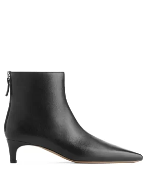 Toutes Les Chaussures-ARKET Bottines hauteur cheville à talons moyens Noir
