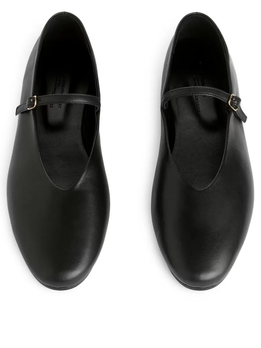 Toutes Les Chaussures-ARKET Chaussures babies plates en cuir Noir