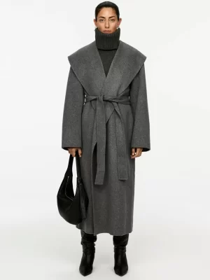 Tous Les Sacs-ARKET Sac à bandoulière moyen au design incurvé Noir