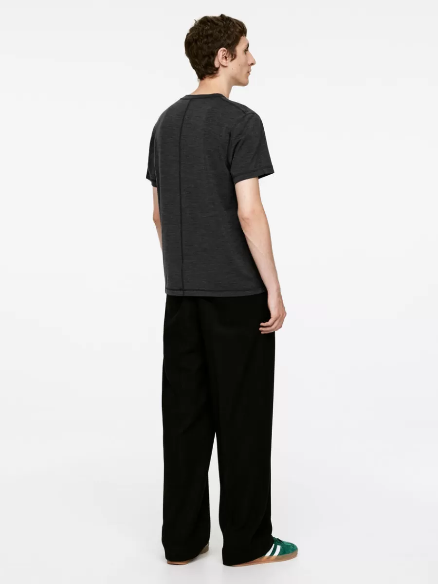 Vêtements De Sport | T-Shirts-ARKET T-shirt en mélange de laine mérinos Gris foncé